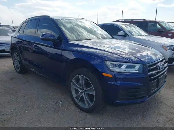 WA1BNAFY9L2046233 2020 AUDI Q5 - Image 1