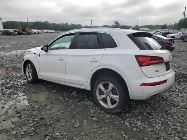 WA1BNAFY9L2058673 2020 AUDI Q5 - Image 2