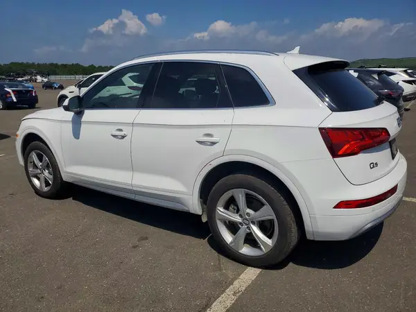 WA1BNAFY9L2058866 2020 AUDI Q5 - Image 2