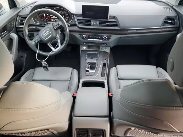 WA1BNAFY9L2074758 2020 AUDI Q5 - Image 8