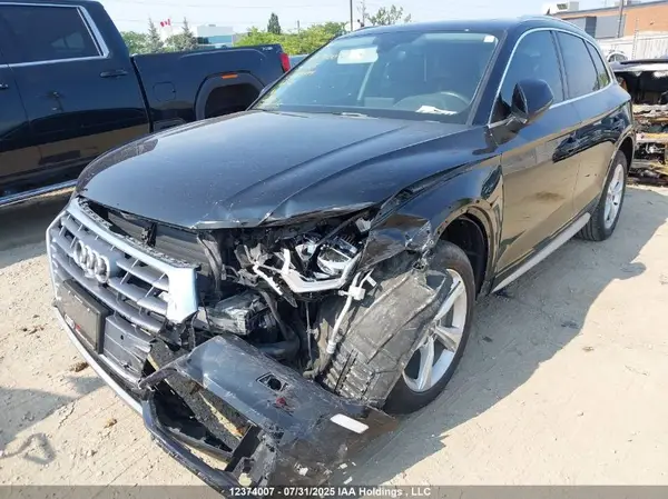 WA1BNAFY9L2083444 2020 AUDI Q5 - Image 2