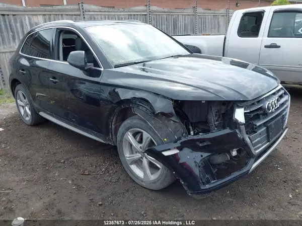 WA1BNAFY9L2106723 2020 AUDI Q5 - Image 1
