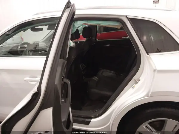 WA1BNAFYXJ2011522 2018 AUDI Q5 - Image 8