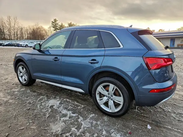 WA1BNAFYXJ2024321 2018 AUDI Q5 - Image 2