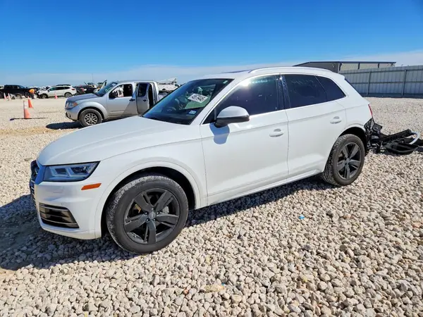 WA1BNAFYXJ2050031 2018 AUDI Q5 - Image 1