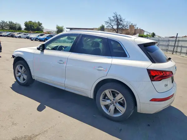 WA1BNAFYXJ2079562 2018 AUDI Q5 - Image 2