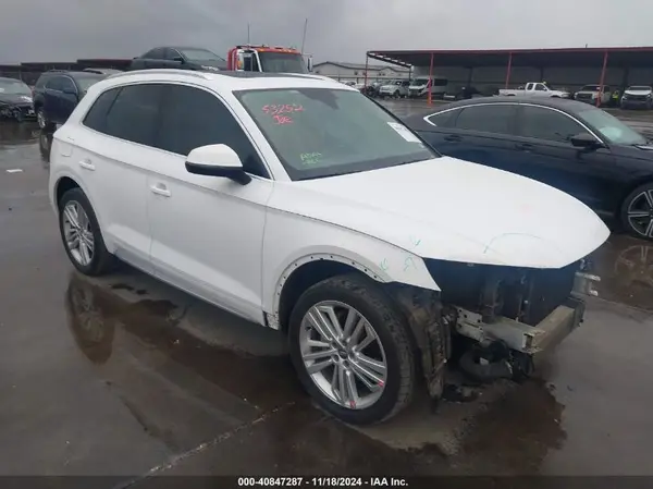 WA1BNAFYXJ2090819 2018 AUDI Q5 - Image 1