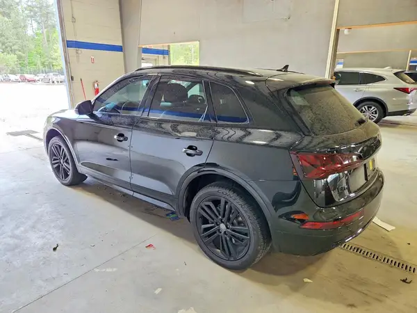 WA1BNAFYXJ2132700 2018 AUDI Q5 - Image 2
