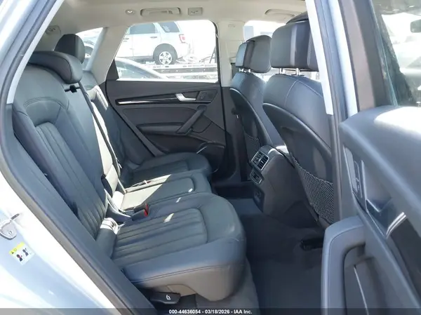 WA1BNAFYXJ2157564 2018 AUDI Q5 - Image 8