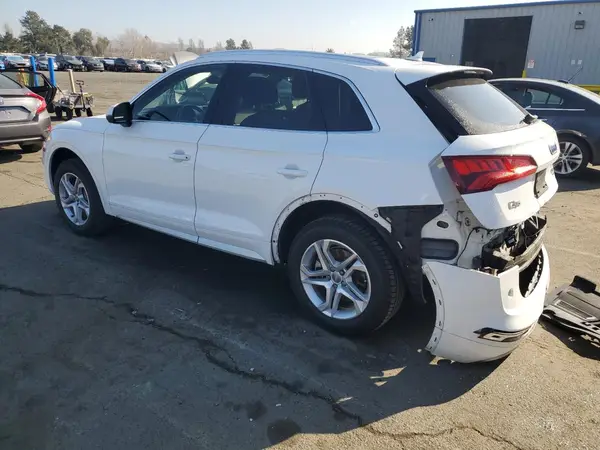 WA1BNAFYXJ2189141 2018 AUDI Q5 - Image 2