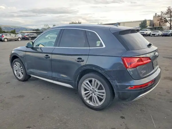WA1BNAFYXJ2222347 2018 AUDI Q5 - Image 2