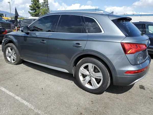 WA1BNAFYXK2018181 2019 AUDI Q5 - Image 2