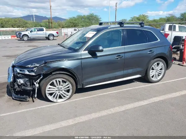 WA1BNAFYXK2022781 2019 AUDI Q5 - Image 2