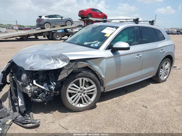 WA1BNAFYXK2022876 2019 AUDI Q5 - Image 2