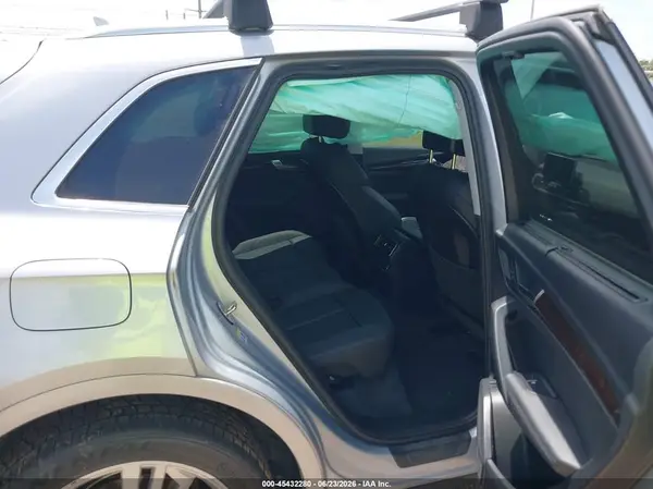 WA1BNAFYXK2022876 2019 AUDI Q5 - Image 8
