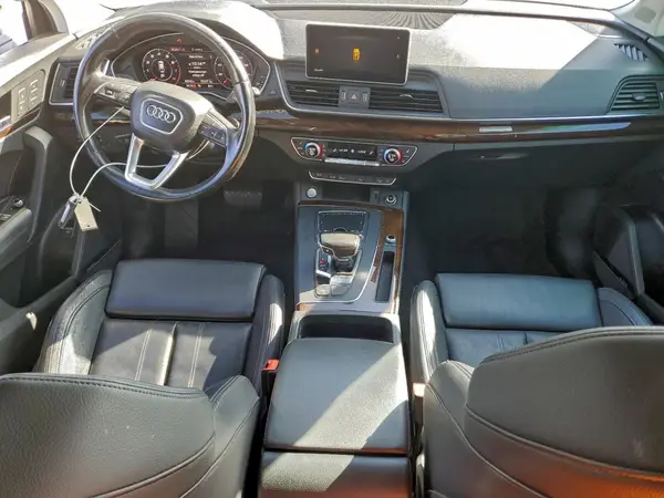WA1BNAFYXK2024675 2019 AUDI Q5 - Image 8