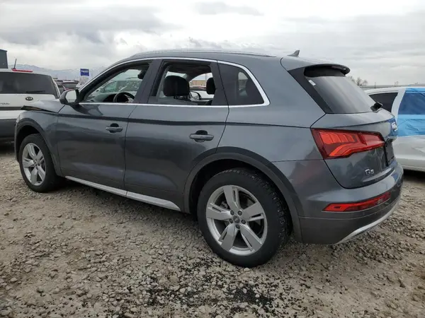 WA1BNAFYXK2028385 2019 AUDI Q5 - Image 2