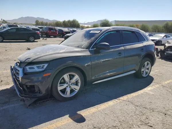 WA1BNAFYXK2033957 2019 AUDI Q5 - Image 1