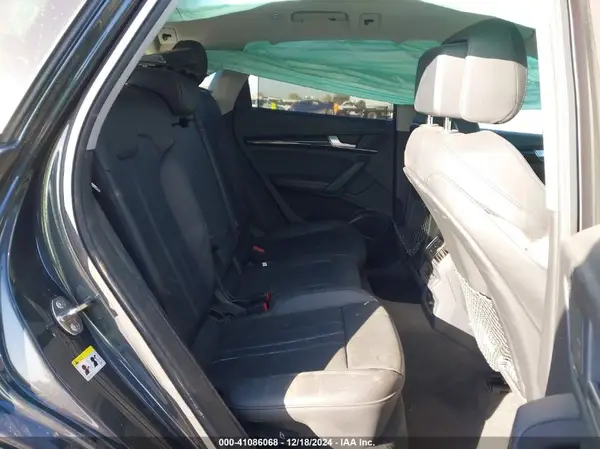 WA1BNAFYXK2035899 2019 AUDI Q5 - Image 8