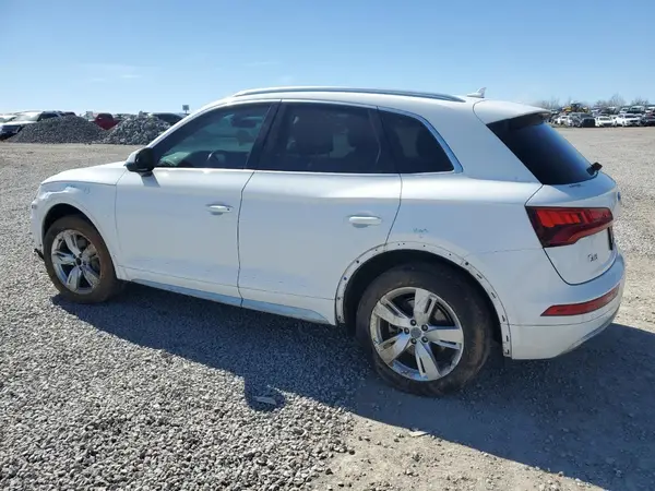 WA1BNAFYXK2036146 2019 AUDI Q5 - Image 2