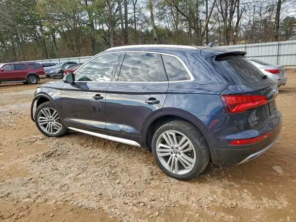 WA1BNAFYXK2038382 2019 AUDI Q5 - Image 2