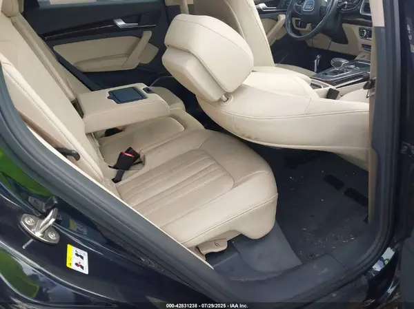 WA1BNAFYXK2046126 2019 AUDI Q5 - Image 8