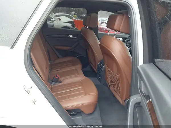 WA1BNAFYXK2049026 2019 AUDI Q5 - Image 8