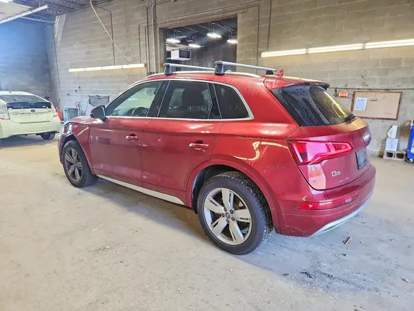 WA1BNAFYXK2053366 2019 AUDI Q5 - Image 2