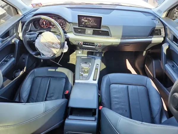 WA1BNAFYXK2053416 2019 AUDI Q5 - Image 8