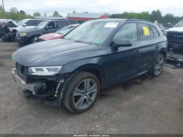 WA1BNAFYXK2054405 2019 AUDI Q5 - Image 2