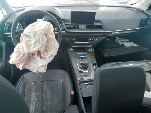 WA1BNAFYXK2054551 2019 AUDI Q5 - Image 8