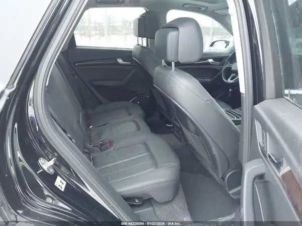 WA1BNAFYXK2057465 2019 AUDI Q5 - Image 8
