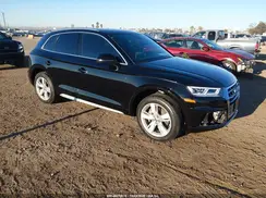 WA1BNAFYXK2061385 2019 AUDI Q5