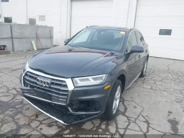 WA1BNAFYXK2075027 2019 AUDI Q5 - Image 2