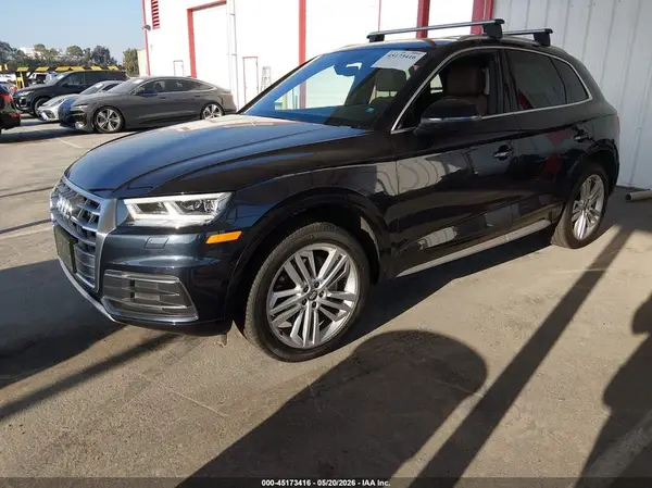 WA1BNAFYXK2085170 2019 AUDI Q5 - Image 2