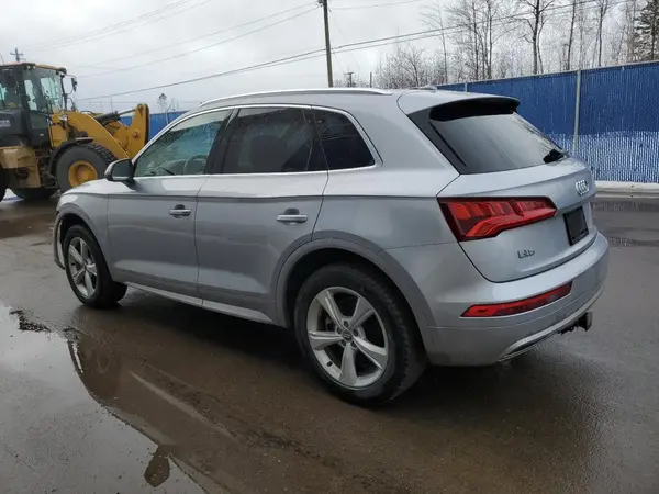 WA1BNAFYXK2093320 2019 AUDI Q5 - Image 2
