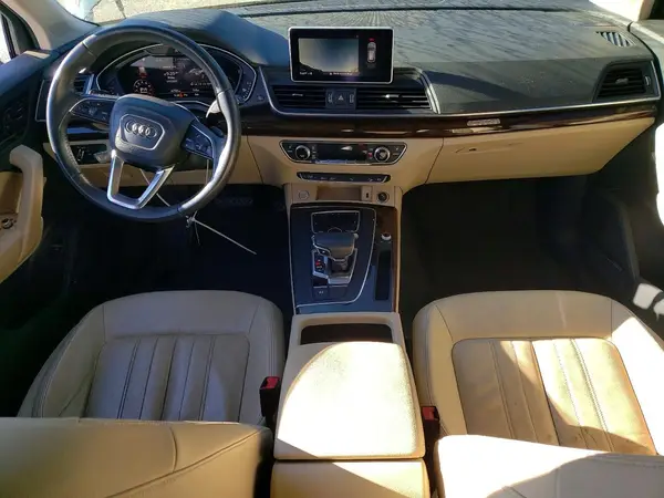 WA1BNAFYXK2098730 2019 AUDI Q5 - Image 8