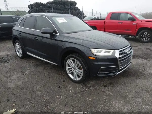 WA1BNAFYXK2116174 2019 AUDI Q5 - Image 1