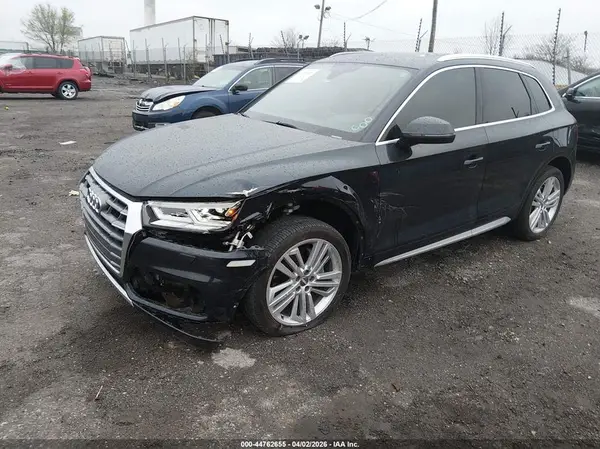 WA1BNAFYXK2116174 2019 AUDI Q5 - Image 2