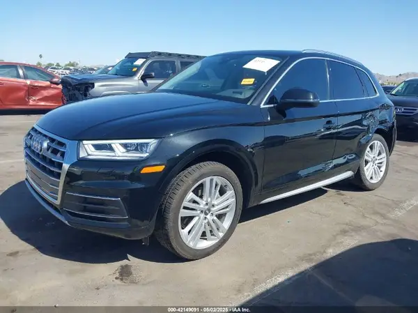 WA1BNAFYXK2118104 2019 AUDI Q5 - Image 2