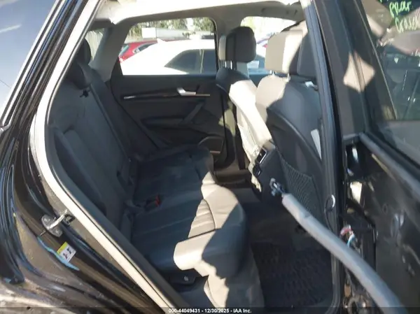 WA1BNAFYXK2119284 2019 AUDI Q5 - Image 8