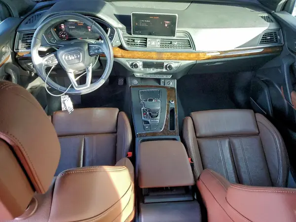 WA1BNAFYXK2120578 2019 AUDI Q5 - Image 8
