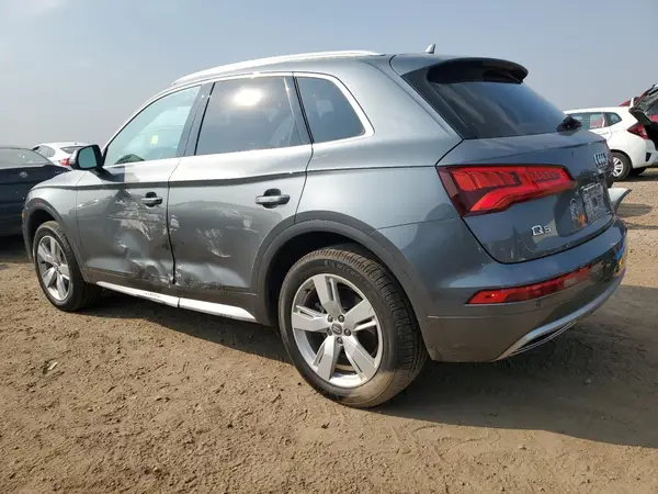 WA1BNAFYXK2120936 2019 AUDI Q5 - Image 2
