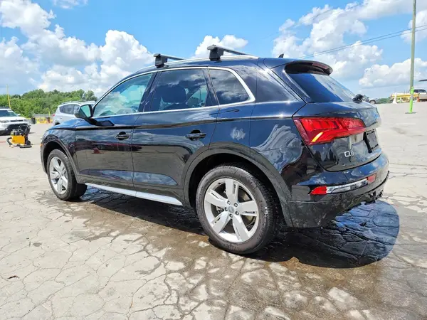 WA1BNAFYXK2122671 2019 AUDI Q5 - Image 2