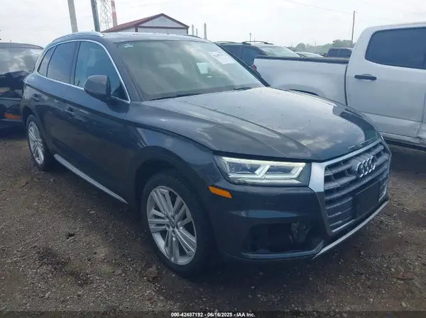 WA1BNAFYXK2134349 2019 AUDI Q5 - Image 1