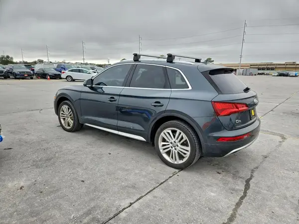 WA1BNAFYXK2135159 2019 AUDI Q5 - Image 2