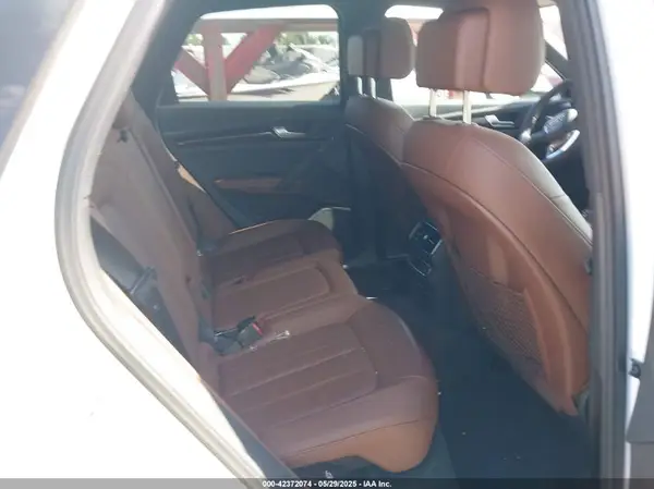 WA1BNAFYXK2144783 2019 AUDI Q5 - Image 8