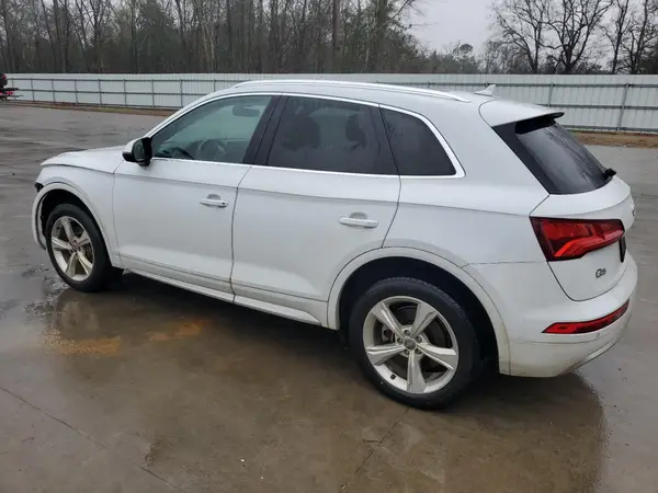 WA1BNAFYXL2013483 2020 AUDI Q5 - Image 2