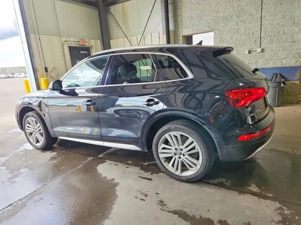 WA1BNAFYXL2031840 2020 AUDI Q5 - Image 2