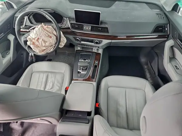 WA1BNAFYXL2033006 2020 AUDI Q5 - Image 8